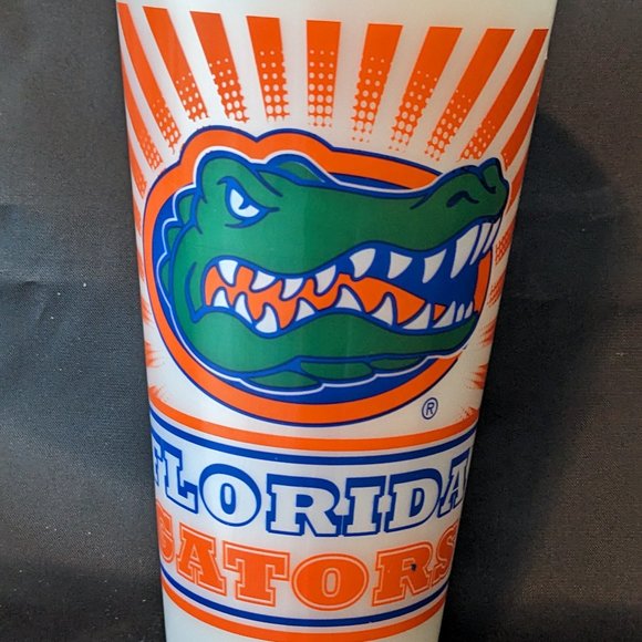 Large 30 oz. Florida Gators Cup 7 1/2" Tall Displayed on Bookcase Gator Chomp! - Picture 1 of 12